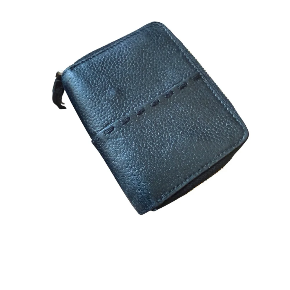 Tory Burch Black Leather Wallet